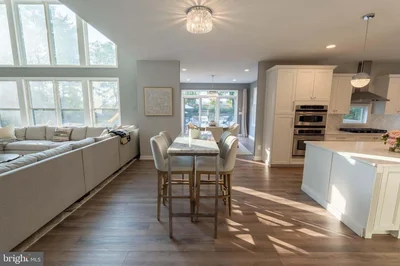 Thumbnail 34