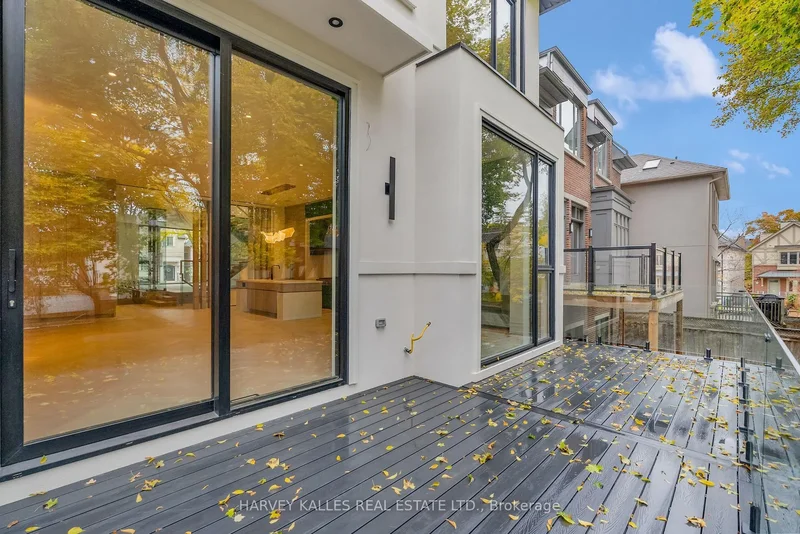 19 Ridley Boulevard, Toronto, ON, M5M 3L1, CANADA, Toronto, Ontario, Canada. - Photo 11