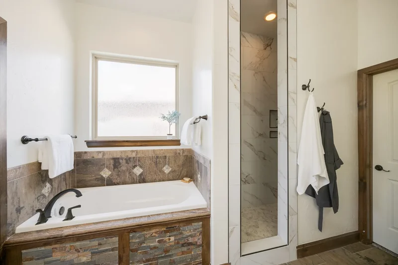 701 Tacoma Bridge Court , Edmond, OK 73034, Edmond, Oklahoma, United States. - Photo 31