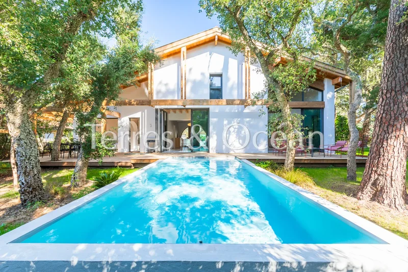 VILLA PLAGE DES ESTAGNOTS