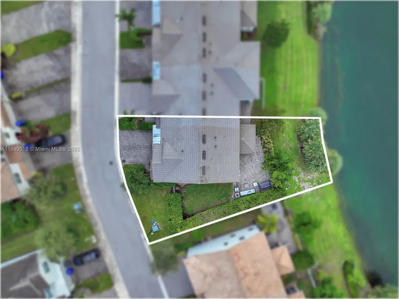 1436 Silk Oak Dr, Hollywood, Florida, United States. - Photo 30