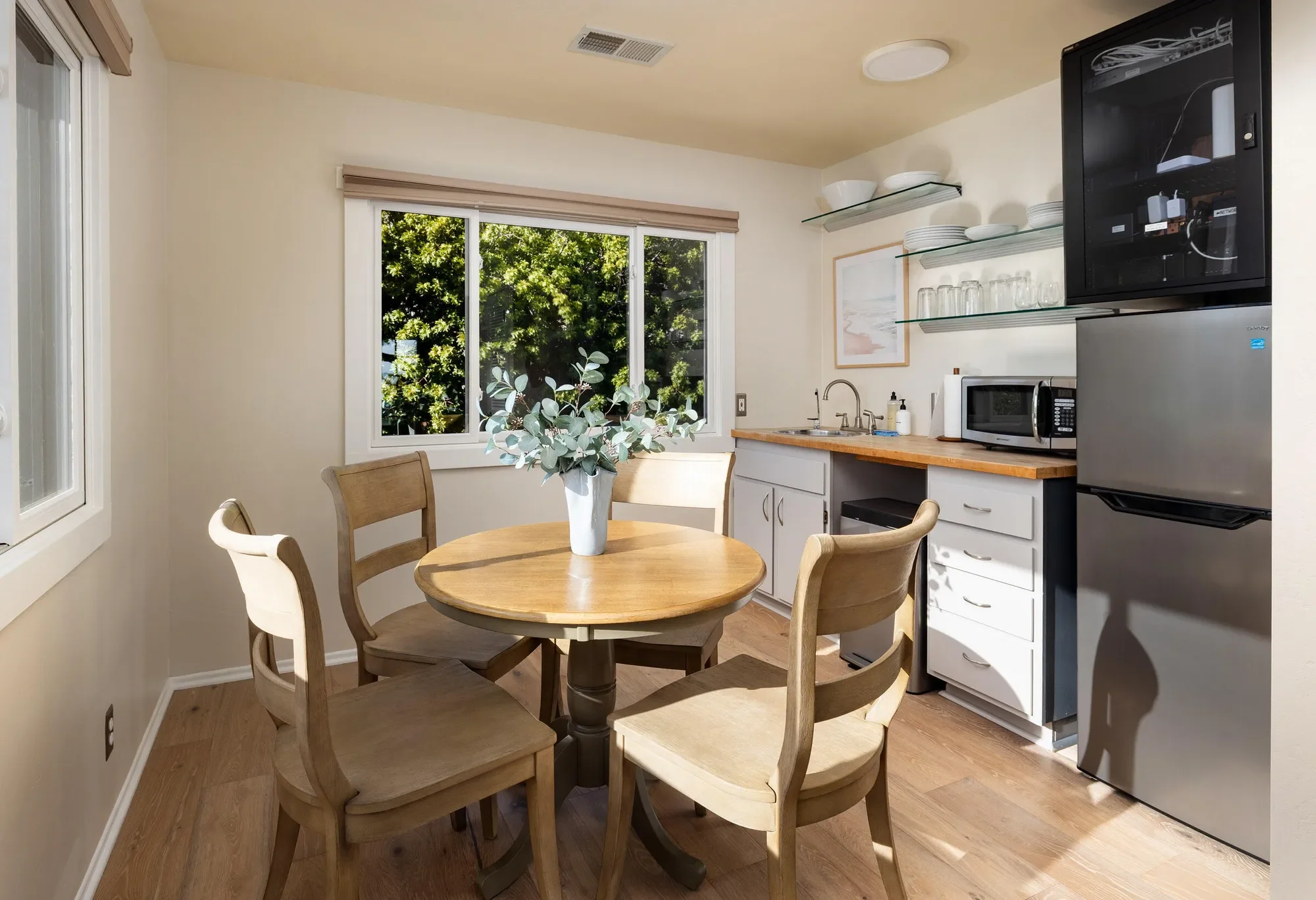 1624 Shoreline Drive, Santa Barbara, California, United States. - Photo 10