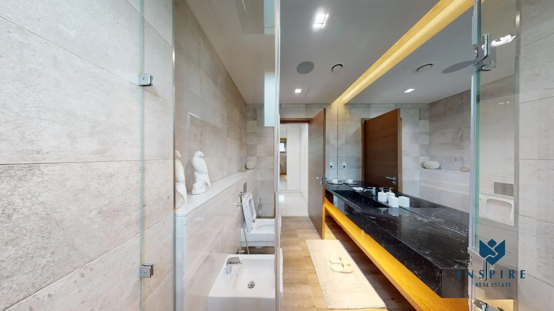 Gallery photo 3