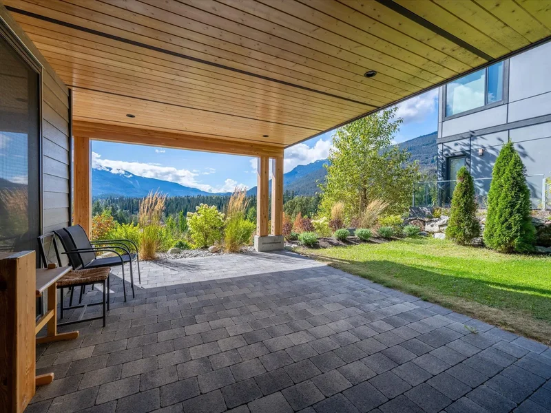 8409 Big Sky Terrace, Whistler, British Columbia, Canada. - Photo 9