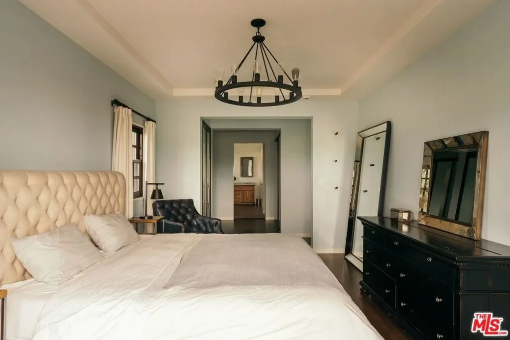 816 Hyperion Avenue, Los Angeles, California, United States. - Photo 18