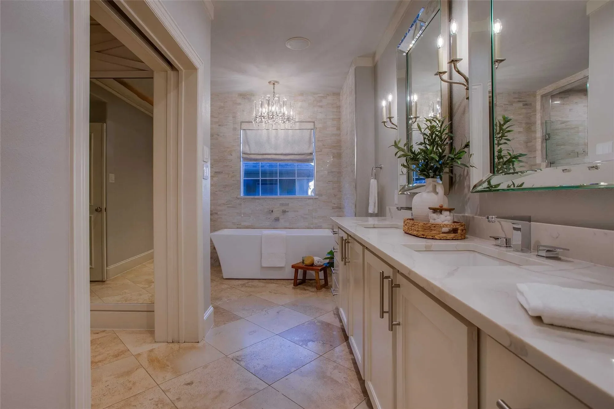 3810 Hawthorne Avenue, Dallas, TX, 75219, USA, Dallas, Texas, United States. - Photo 9