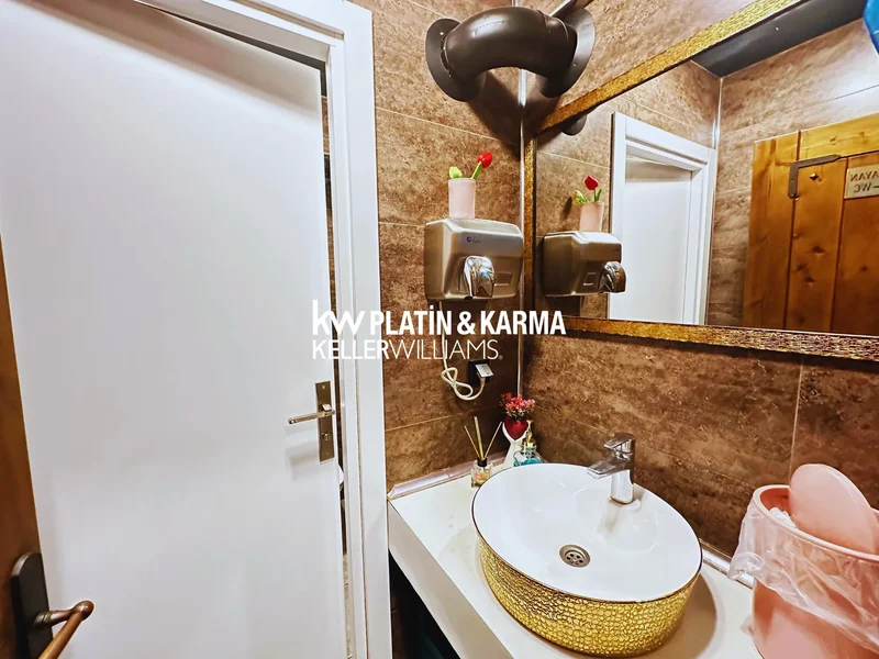 MECÄ°DÄ°YEKÃ–Y SATILIK KÃ–ÅžEBAÅžI BAHÃ‡ELÄ° CAFE RESTORAN MAÄžAZA MARKET