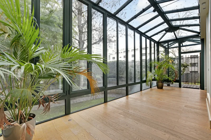 Paris, Île-de-France, France. - Photo 18