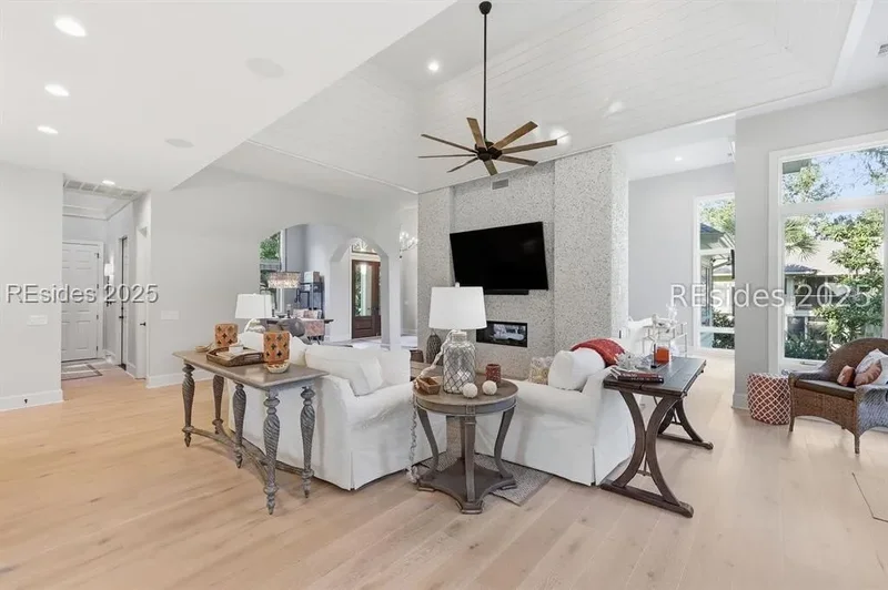 24 Ridgewood Lane, Hilton Head Island, SC, 29928, USA, Hilton Head Island, South Carolina, United States. - Photo 15