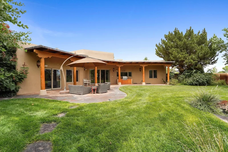 11 KOONTZ Road, Corrales, NM 87048, Corrales, New Mexico, United States. - Photo 69