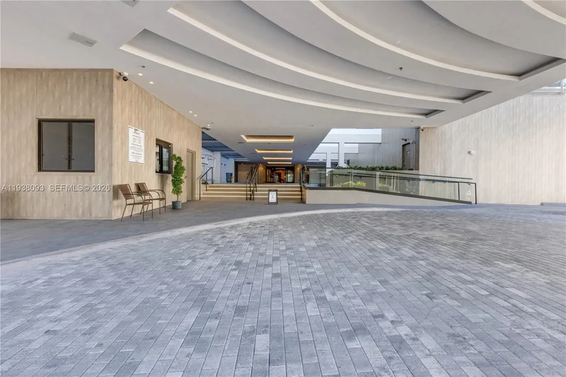 2301 Collins Ave PH22, Miami Beach, Florida, United States. - Photo 15