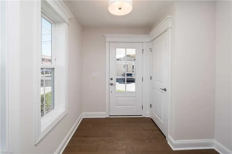 401 33RD 1/2 Avenue, Virginia Beach, Virginia, United States. - Photo 19