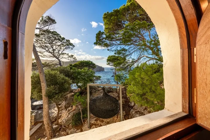 Lovely duplex for sale with sea views and community swimming pool in Port de Sóller