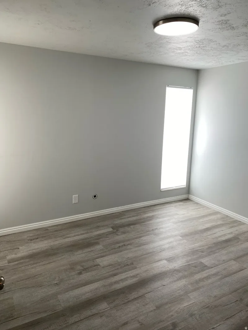 4803 S 350 E, Ogden, Utah, United States. - Photo 4