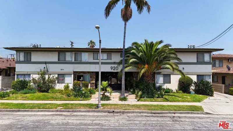 920 N 1st Street, Alhambra, California, United States. - Photo 22