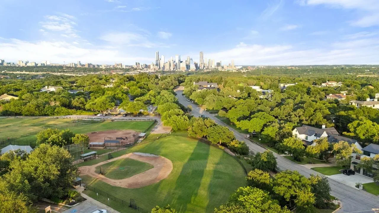 4907 Rollingwood Dr, Austin, TX, 78746, USA, Austin, Texas, United States. - Photo 39