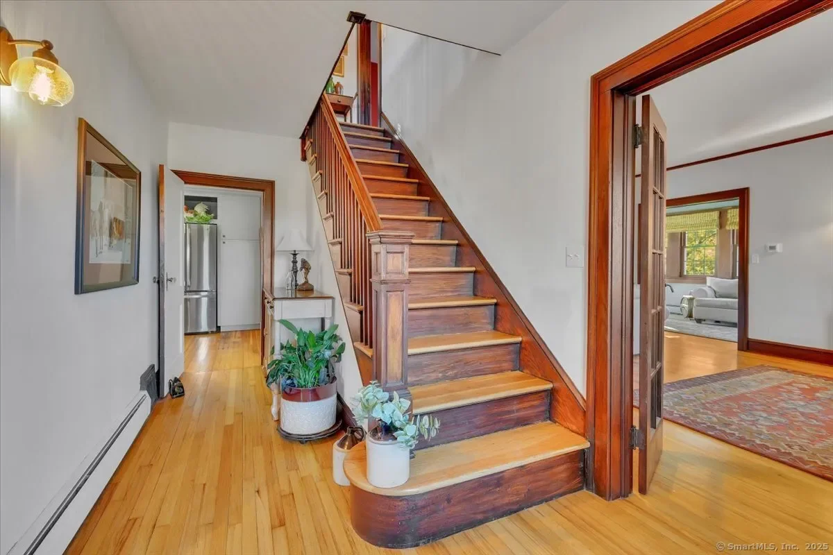 Gallery photo 6