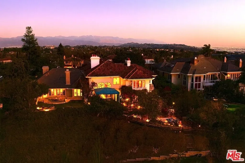 2113 Stoney Hill Road, Los Angeles, California, United States. - Photo 41