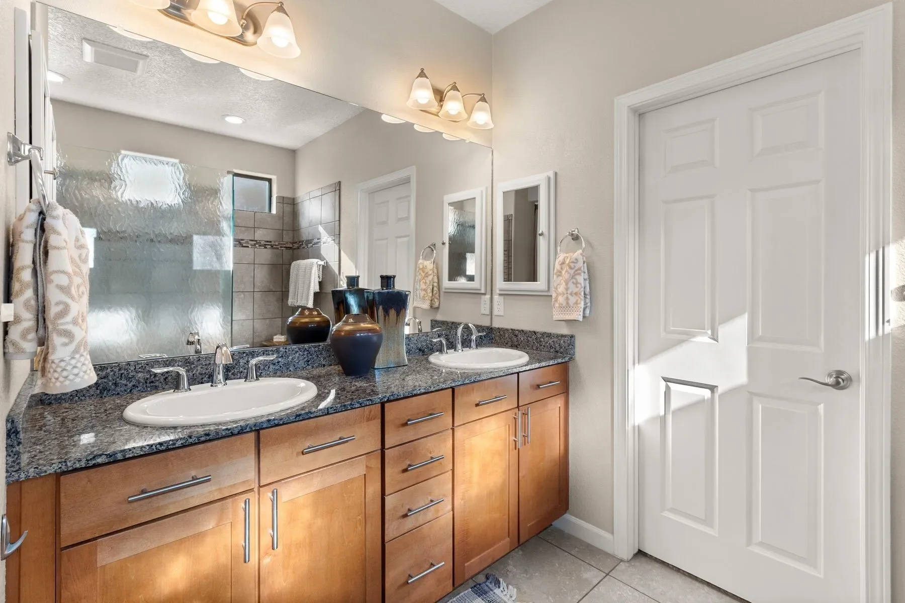 65 Calle Agua Clara , Santa Fe, NM 87508, Santa Fe, New Mexico, United States. - Photo 12