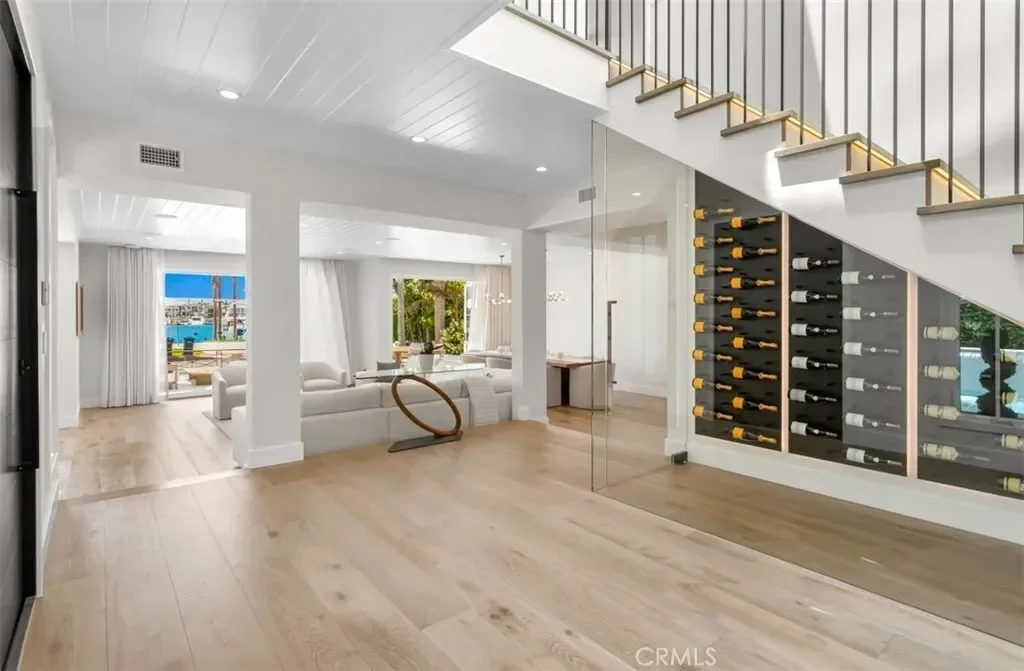 2401 Bayshore Drive, Newport Beach, California, United States. - Photo 24