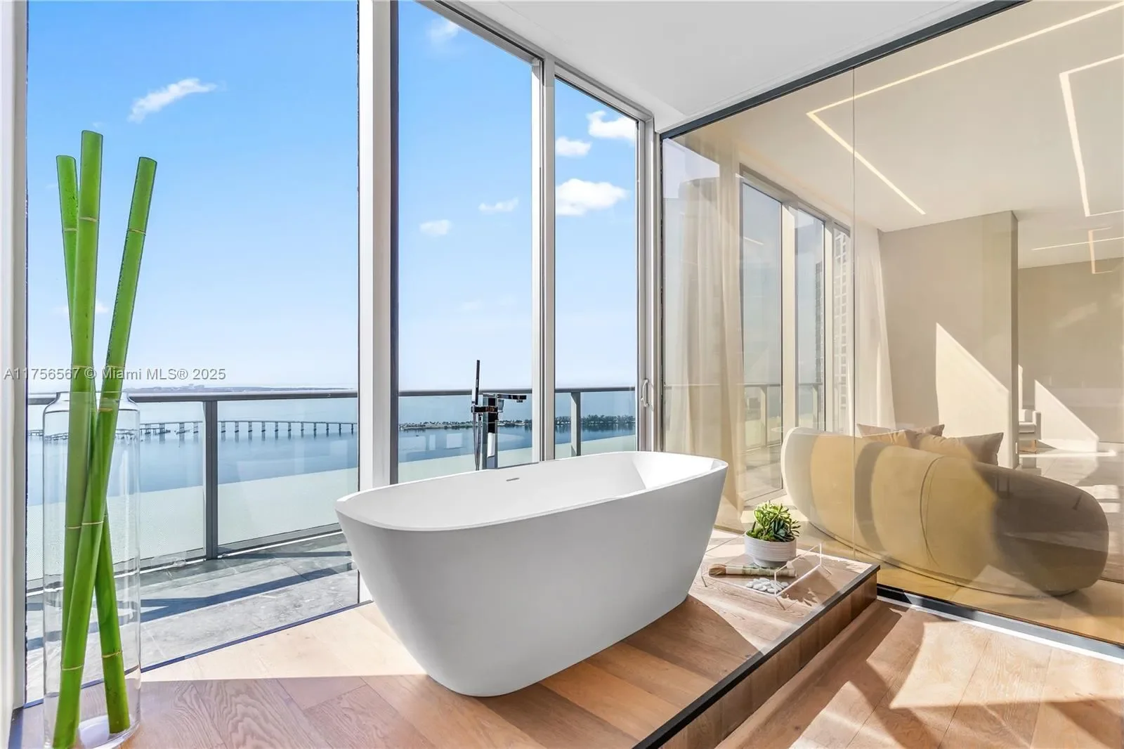 1300 Brickell Bay Dr, #4400, Miami, Florida, United States. - Photo 19