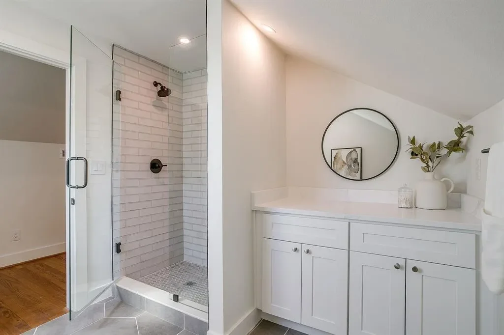 2560 Rogers Avenue, Fort Worth, Texas, United States. - Photo 25