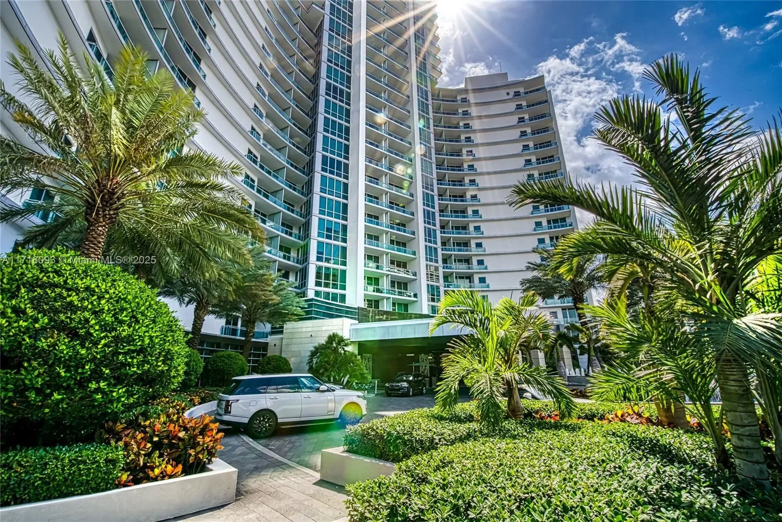 10295 Collins Ave 306, Bal Harbour, Florida, United States. - Photo 27