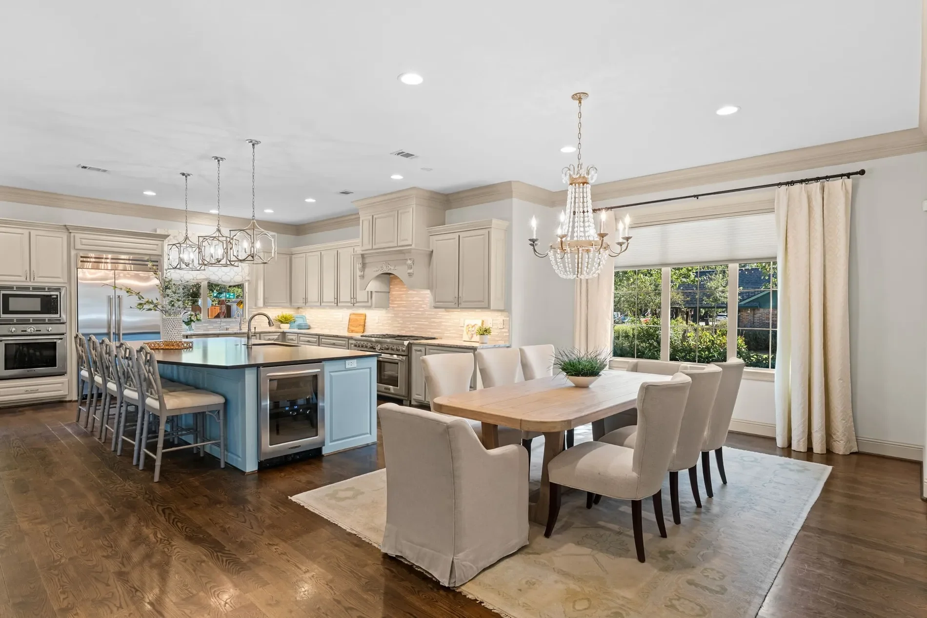 903 Wycliffe Drive, Houston, TX 77079, Houston, Texas, United States. - Photo 11