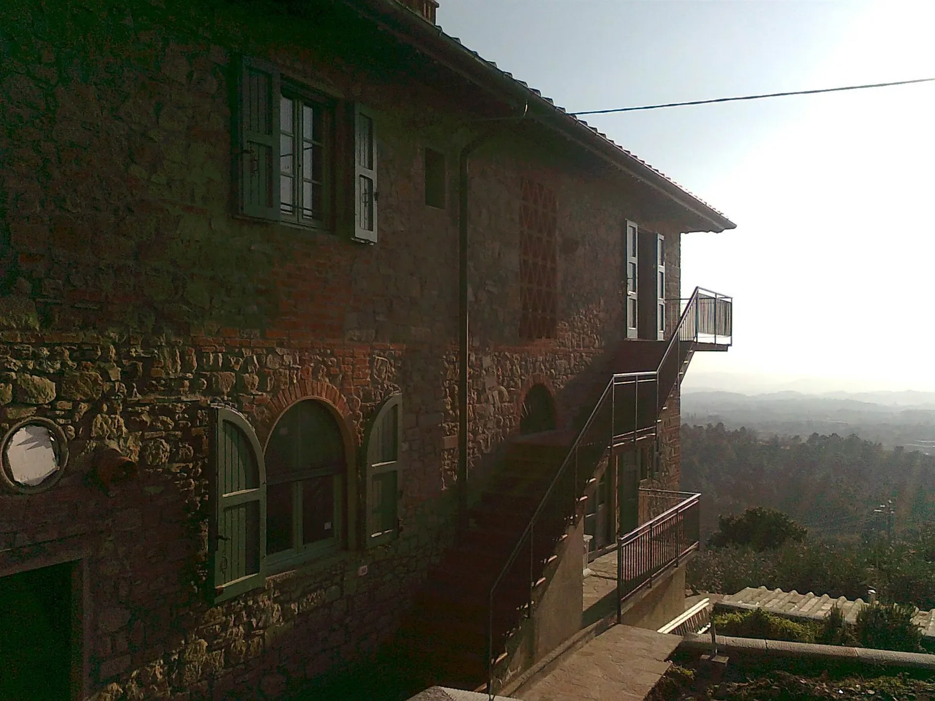 Exterior photo 12