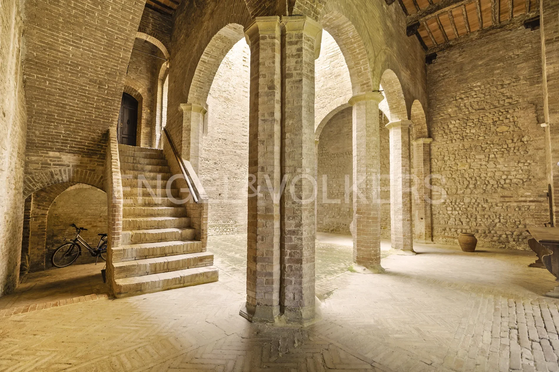 Gallery photo 3