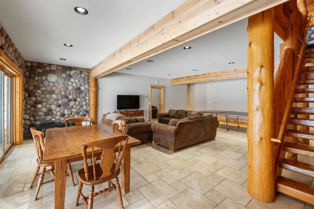 Gallery photo 10