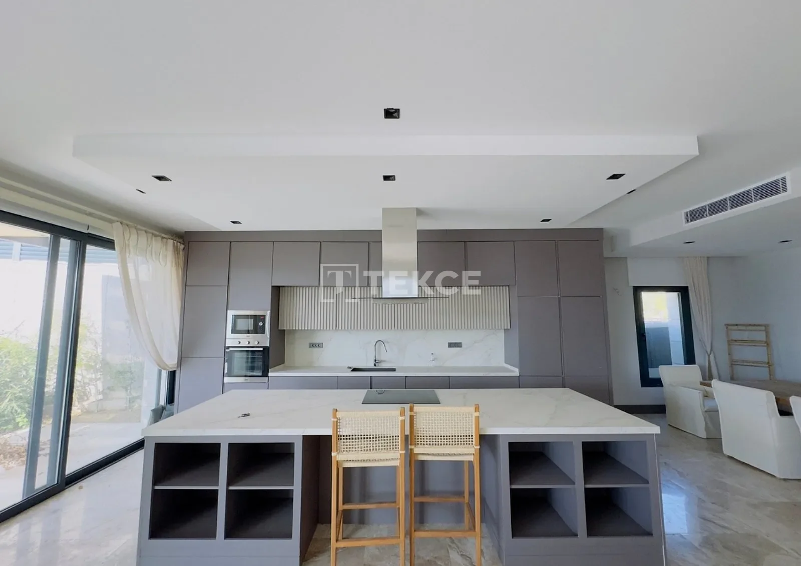 Gallery photo 10
