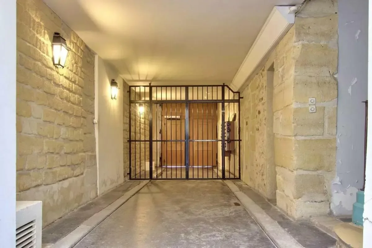 Paris, Île-de-France, France. - Photo 3