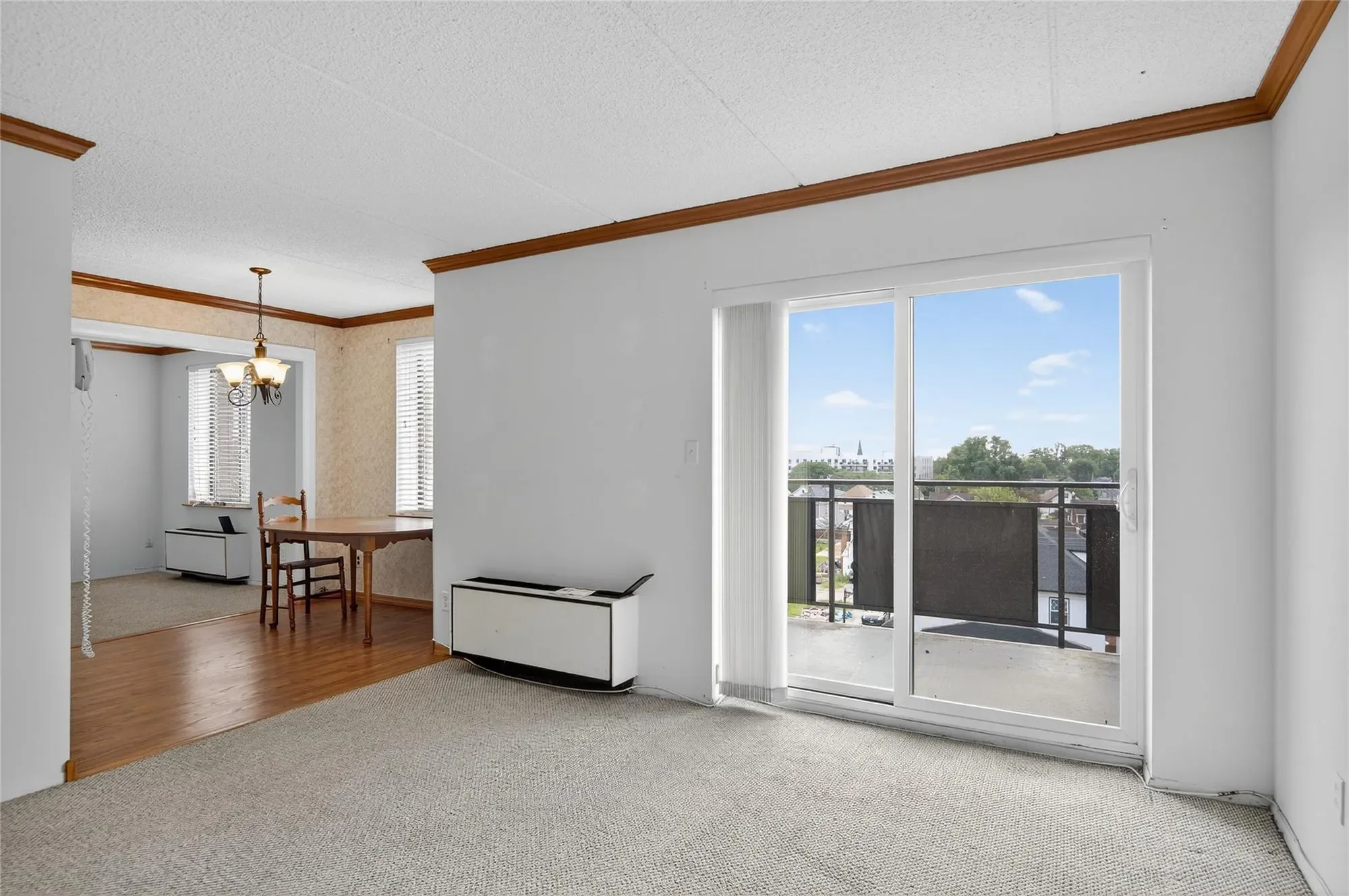 175 Maple Avenue Unit# 5G, Westbury, NY 11590, Salisbury, New York, United States. - Photo 1