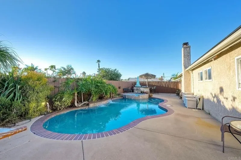 4410 Charger Boulevard, San Diego, CA 92117, San Diego, California, United States. - Photo 33
