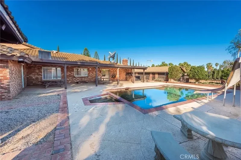 18200 Van Buren, Riverside, California, United States. - Photo 41