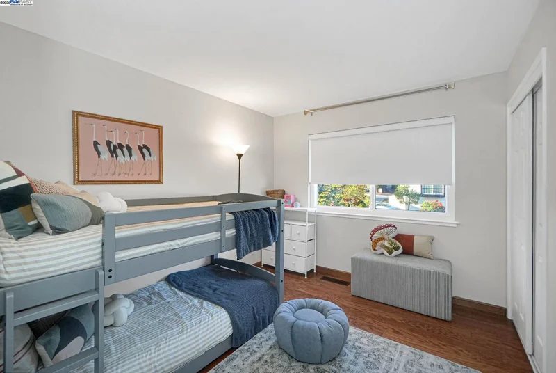 27956 Edgecliff Way, Hayward, California, United States. - Photo 9