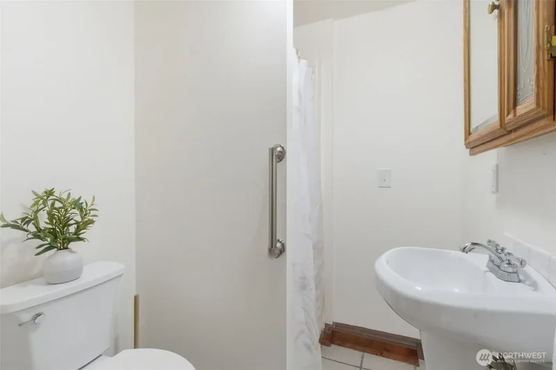 22628 NE Holgar Court, Poulsbo, WA, 98370, USA, Poulsbo, Washington, United States. - Photo 22