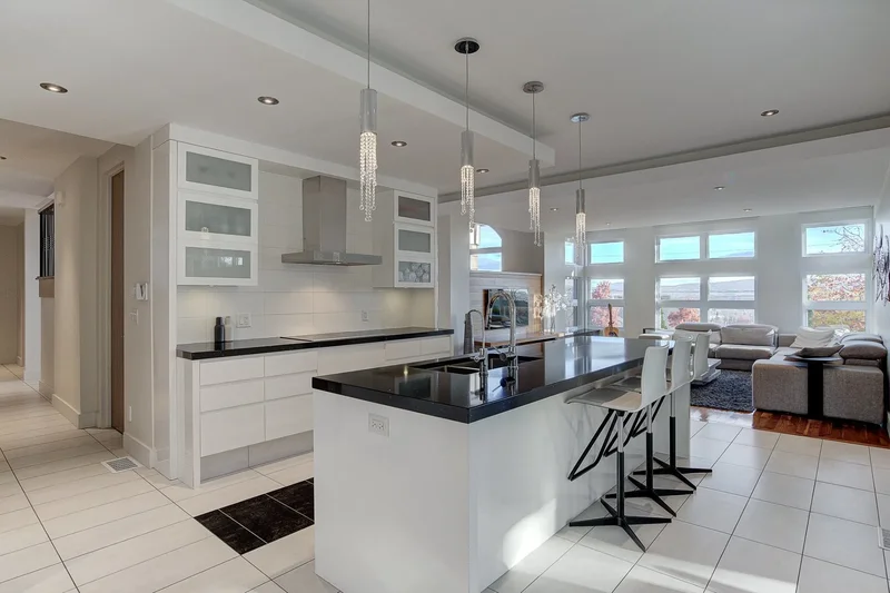946 Rue Lisée, Thetford Mines, Quebec, Canada. - Photo 20