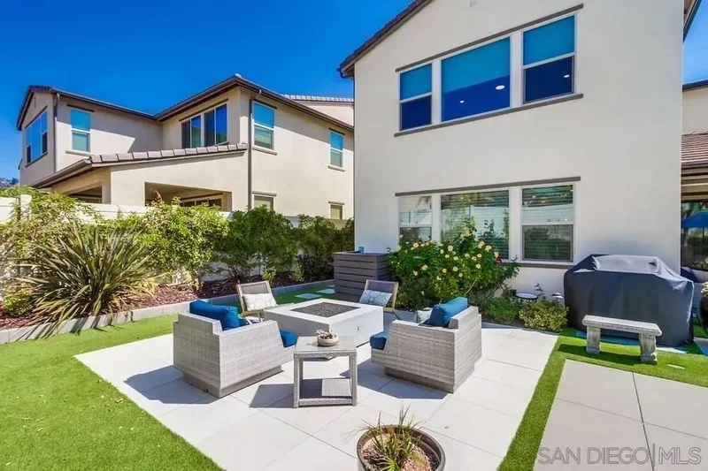 1933 Pascal Ct, Escondido, California, United States. - Photo 50