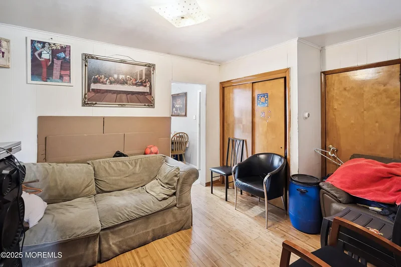 92 Hutton Street, Jersey City, NJ 07307, Jersey City, New Jersey, United States. - Photo 12