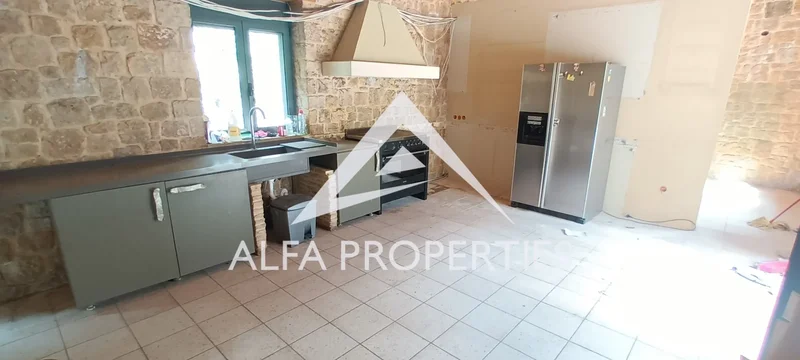 206756 - Detached house For sale, Kifissia, 700 sq.m., €2.500.000