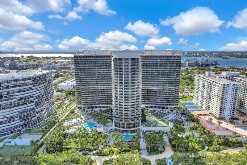 9701 Collins Ave, Bal Harbour, Florida, United States. - Photo 53