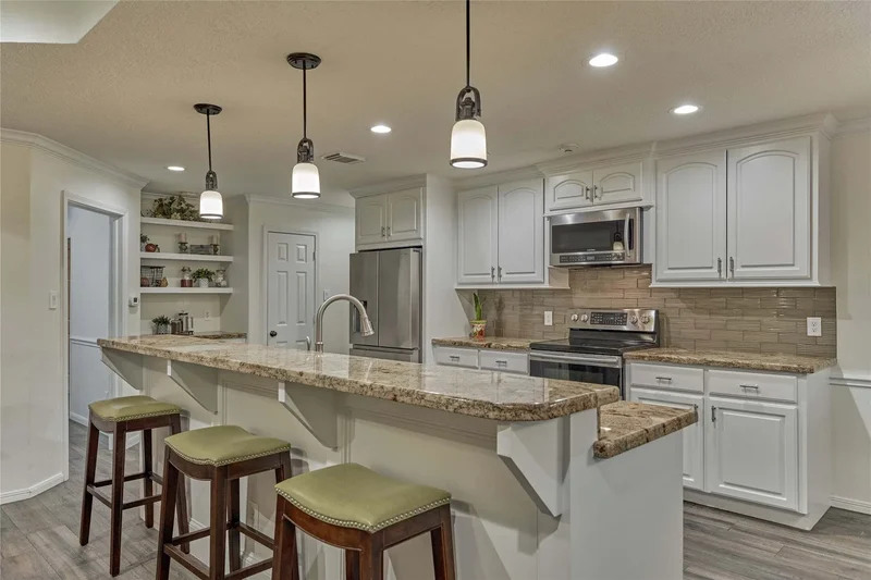 98 Monterrey Road W, Montgomery, TX 77356, Montgomery, Texas, United States. - Photo 16