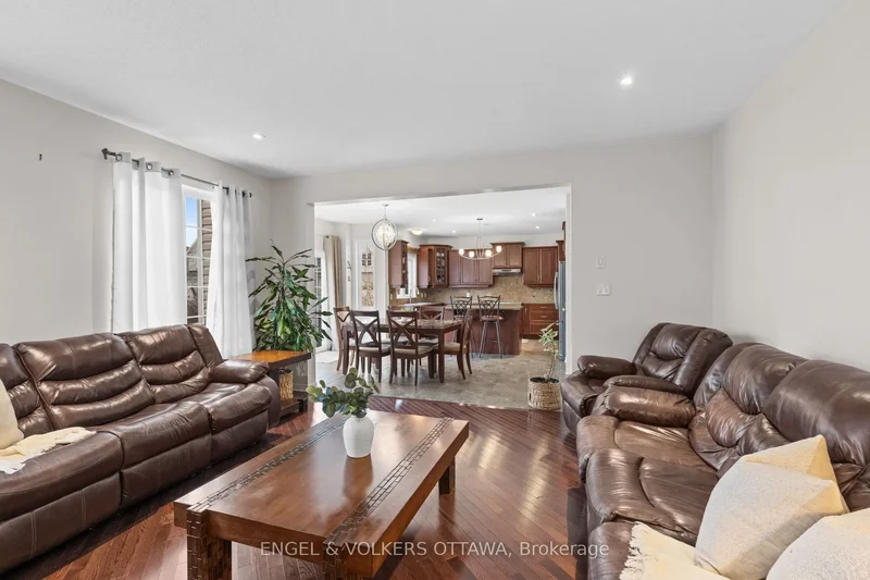 167 Chenoa Way, Ottawa, Ontario, Canada. - Photo 22