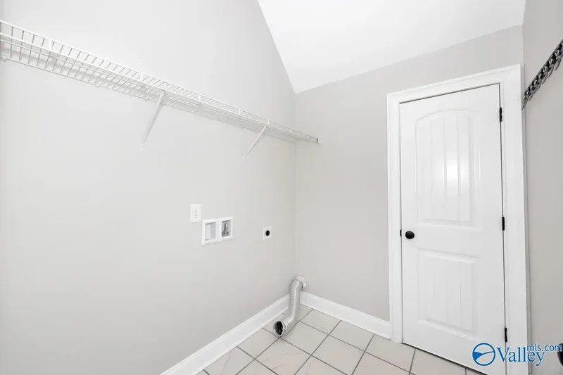 24188 Newby Road, Madison, AL 35756, Madison, Alabama, United States. - Photo 29