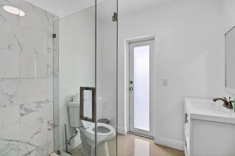 1680 NW 22nd Ct, Miami, Florida, United States. - Photo 30