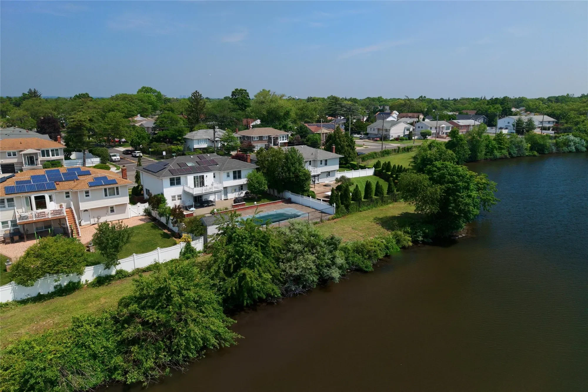 443 Hungry Harbor Road, North Woodmere, NY 11581, Valley Stream, New York, United States. - Photo 3