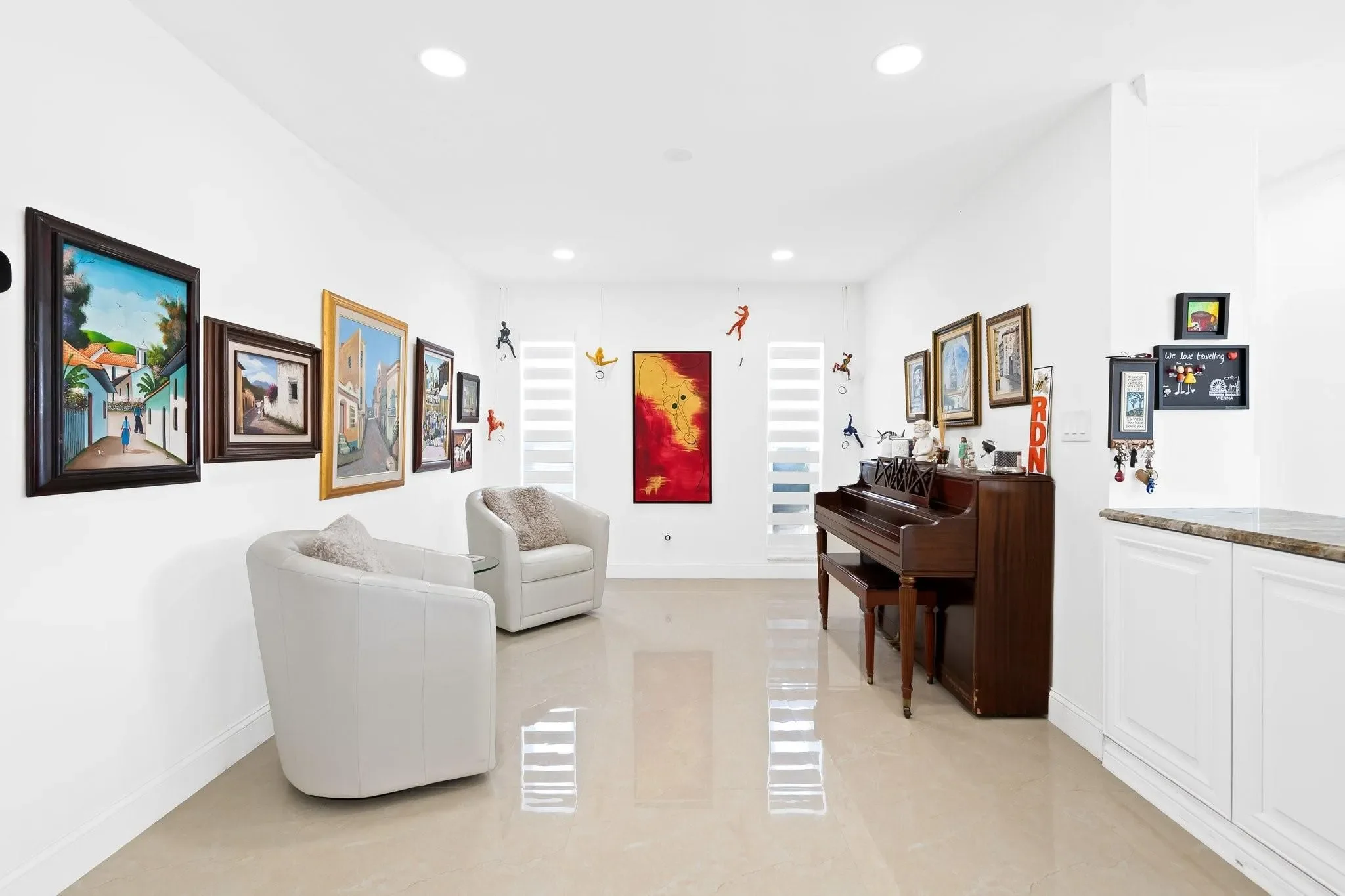 Gallery photo 9