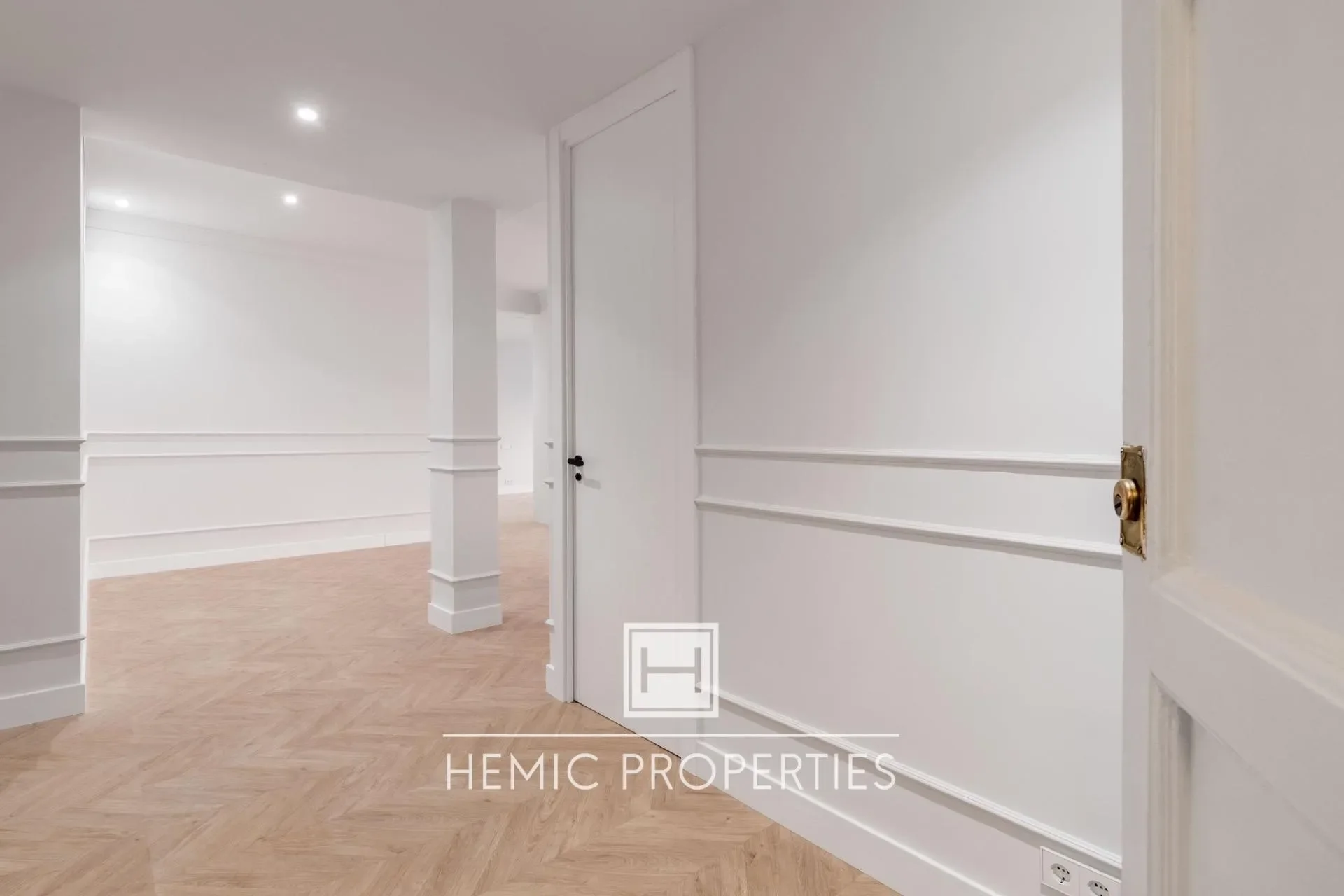 Gallery photo 10